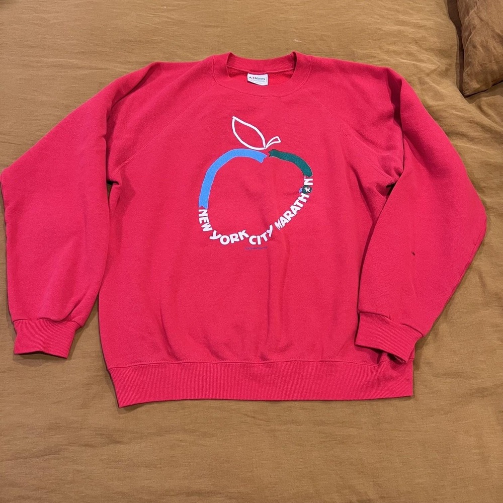 Vintage Hanes 1986 New York City Marathon Sweatshirt Men's Red Crewneck Pullover